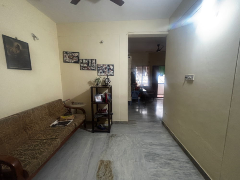 2BHK South-Facing Flat for Rent in Vijayanagar - Image 3