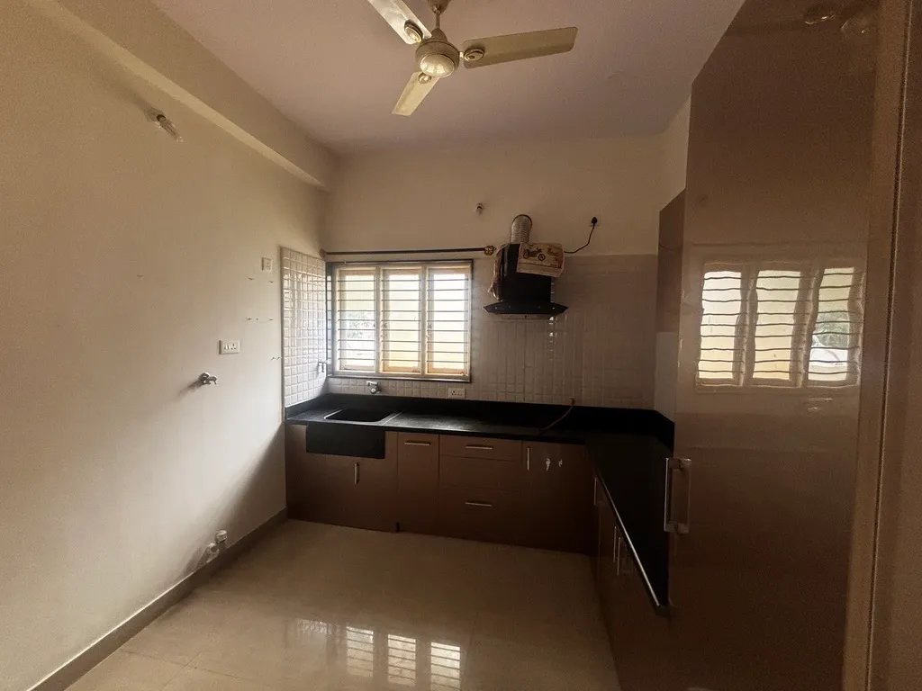 2 BHK Builder Floor Veg only in Vijayanagar - West Facing [ Close to Metro Station] - No Lift - Image 2