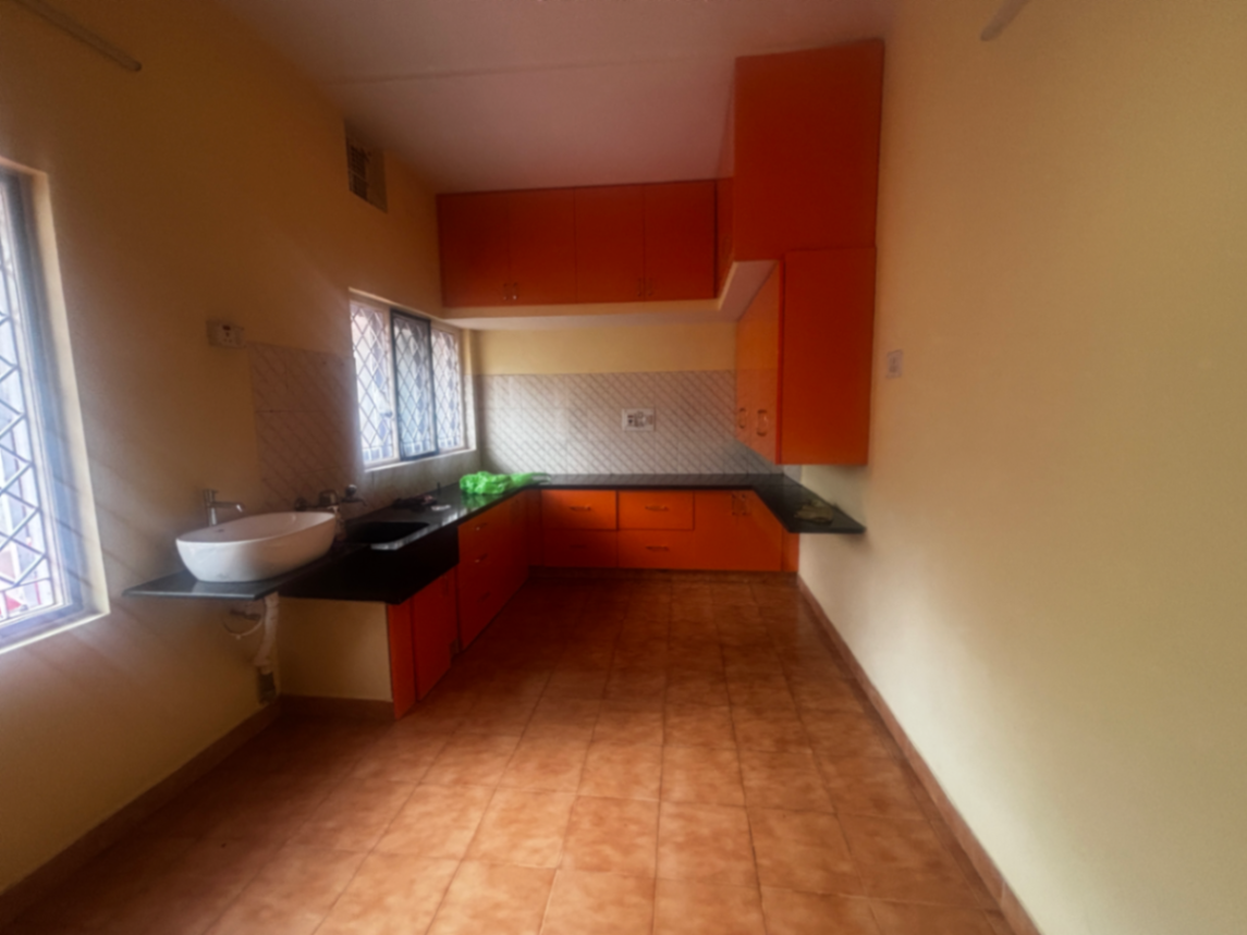 2 BHK East Facing Ground Floor For Rent in Vijayanagar - MC Layout Close to Vijayanagar Metro - Image 4