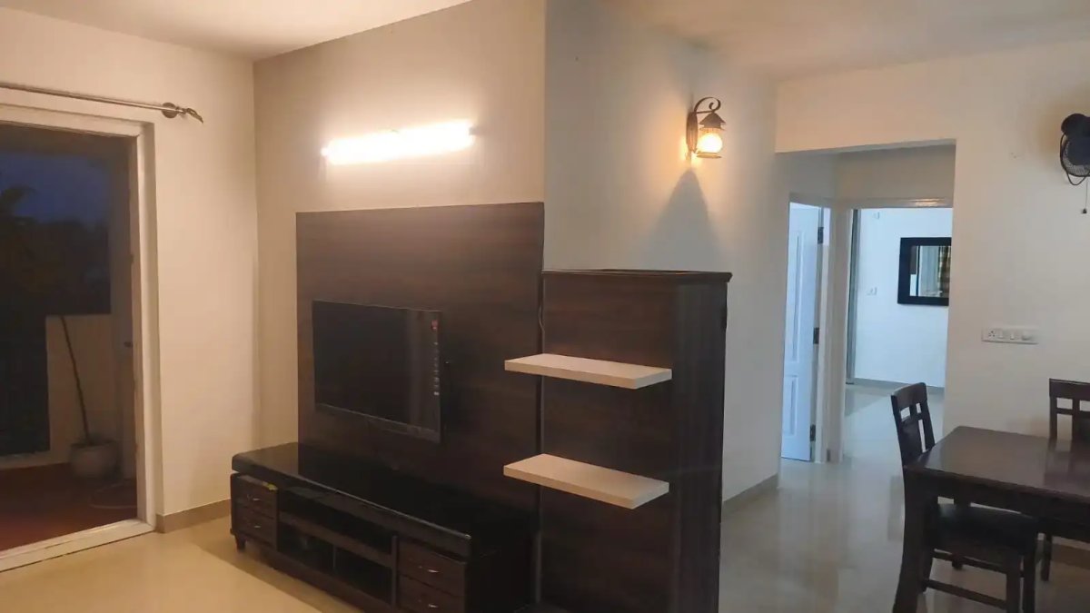 3 BHK North-Facing Flat for Rent [fully furnished] in Hulimavu - Image 2