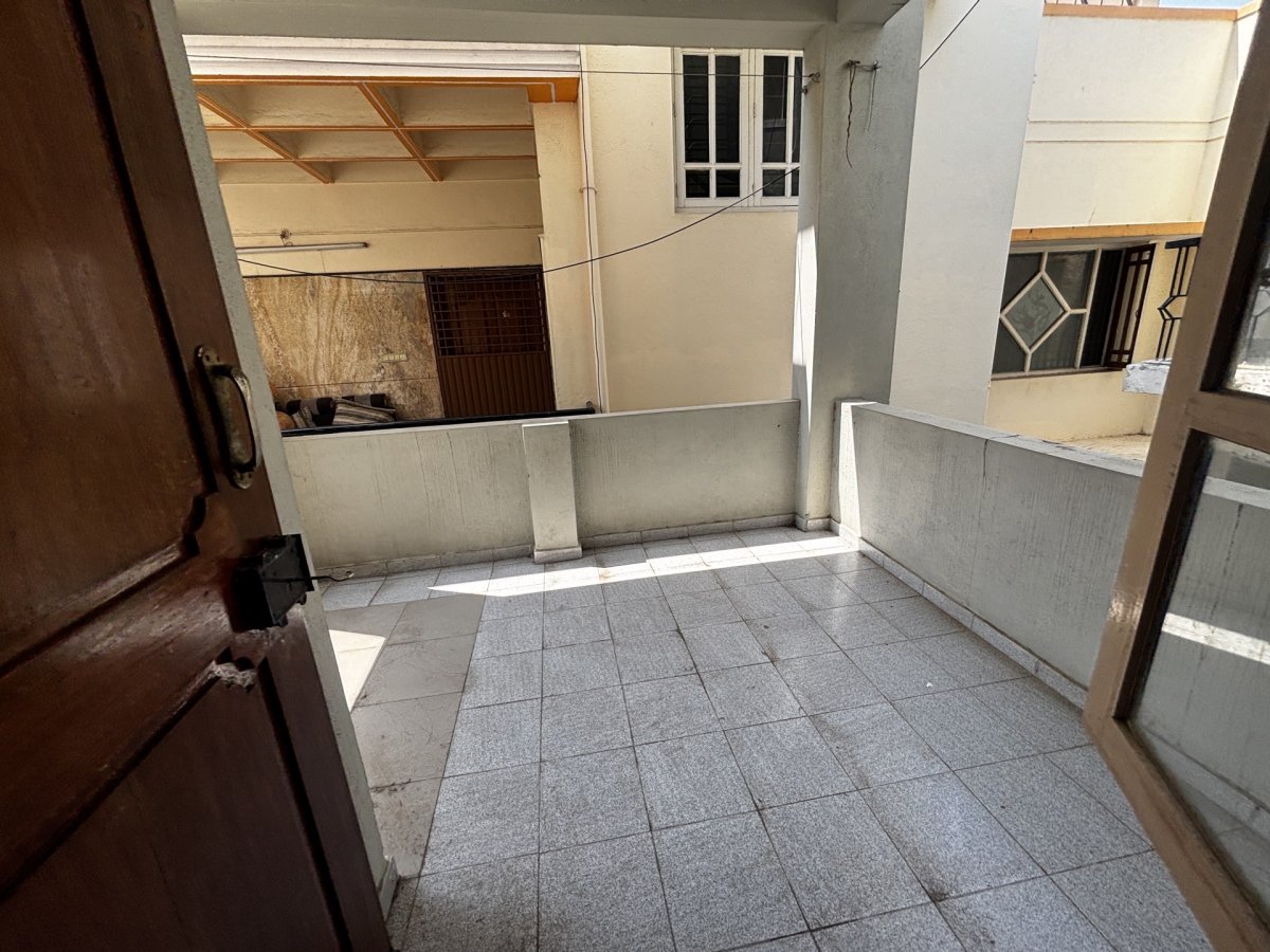 4BHK Semi-Furnished Duplex Builder Floor for Rent in Chandra Layout, Bengaluru - East Facing - Image 1