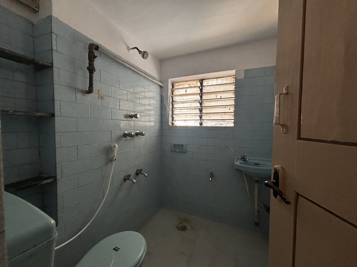4BHK Semi-Furnished Duplex Builder Floor for Rent in Chandra Layout, Bengaluru - East Facing - Image 4