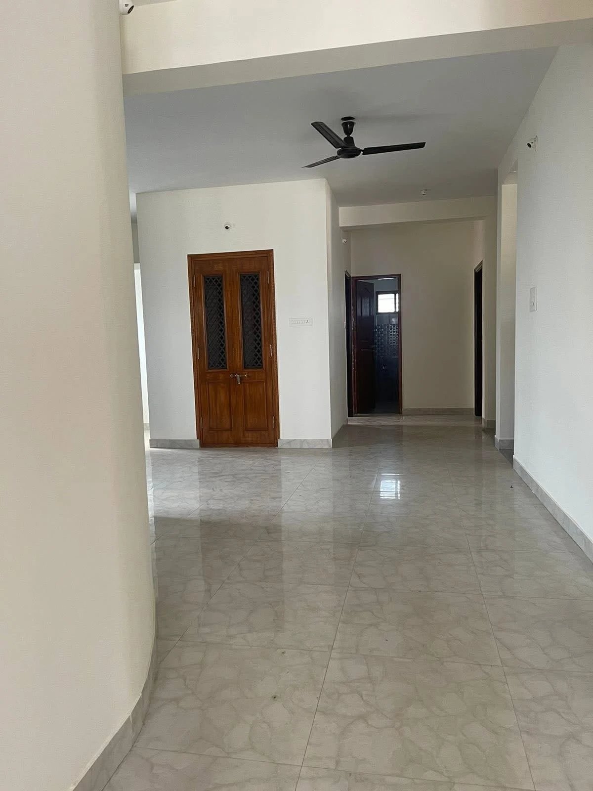 3 BHK Semi- Furnished Flat for Rent (Veg Only)  - Image 4