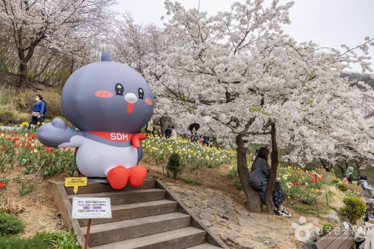 Yeonhui Forest Rest Area