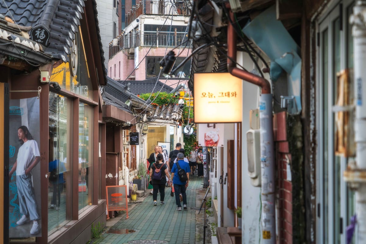 Ikseon-dong Hanok Street