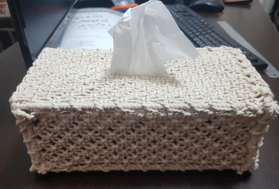 Tissue Holder