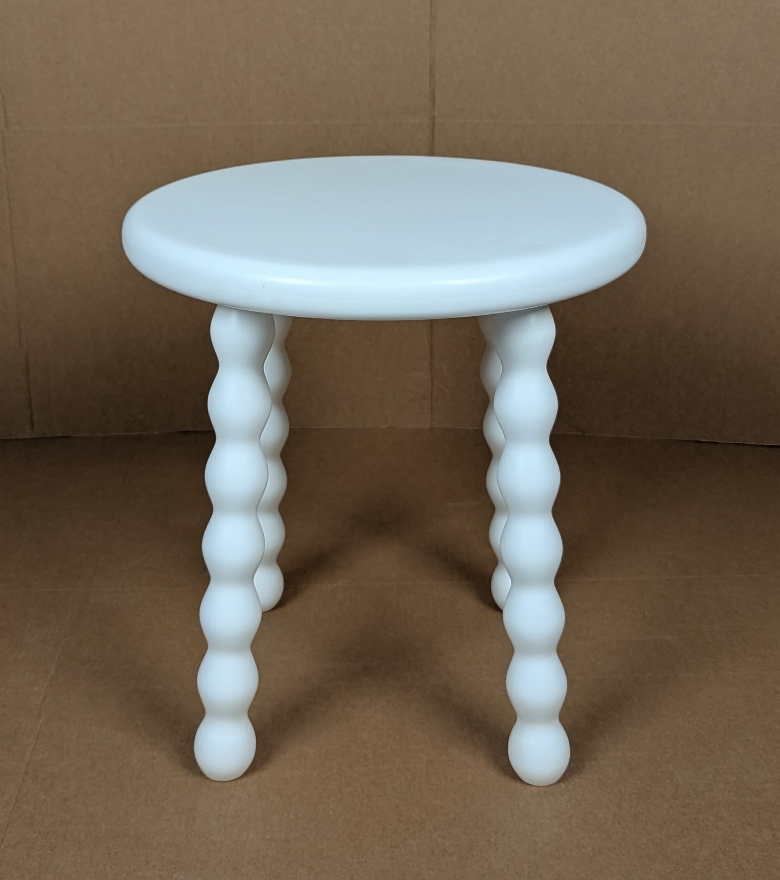 Round Side Table