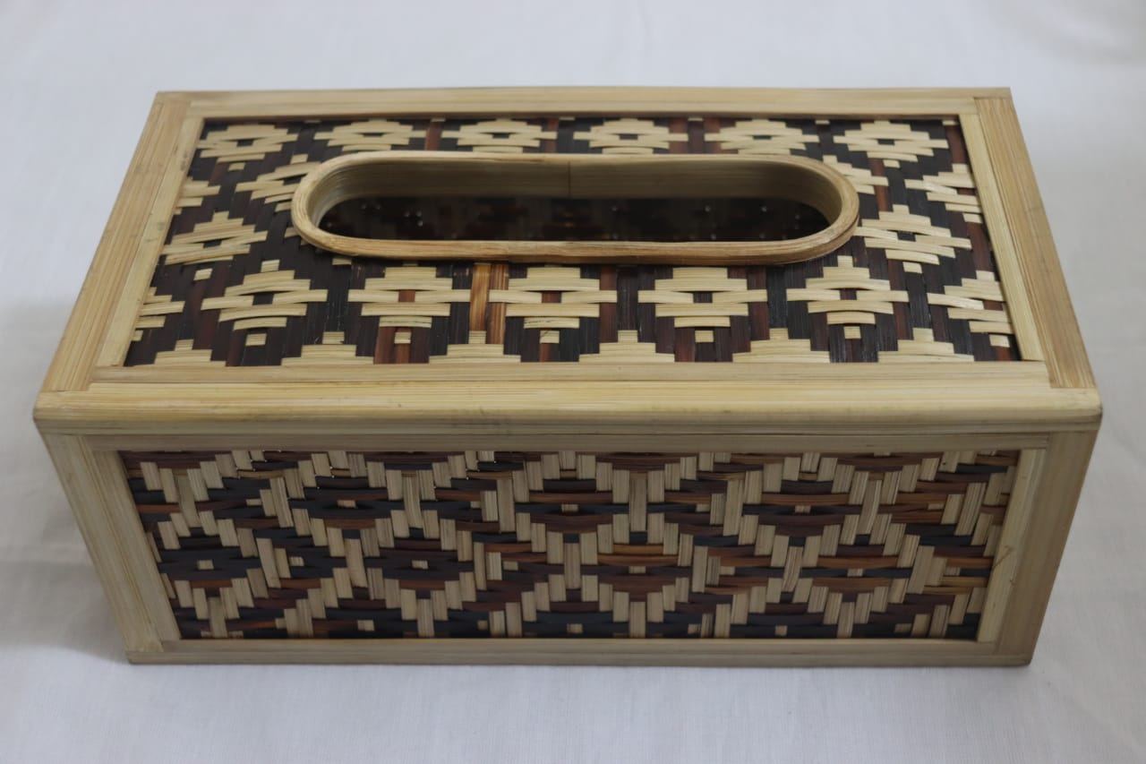 Bamboo Tissue Holder