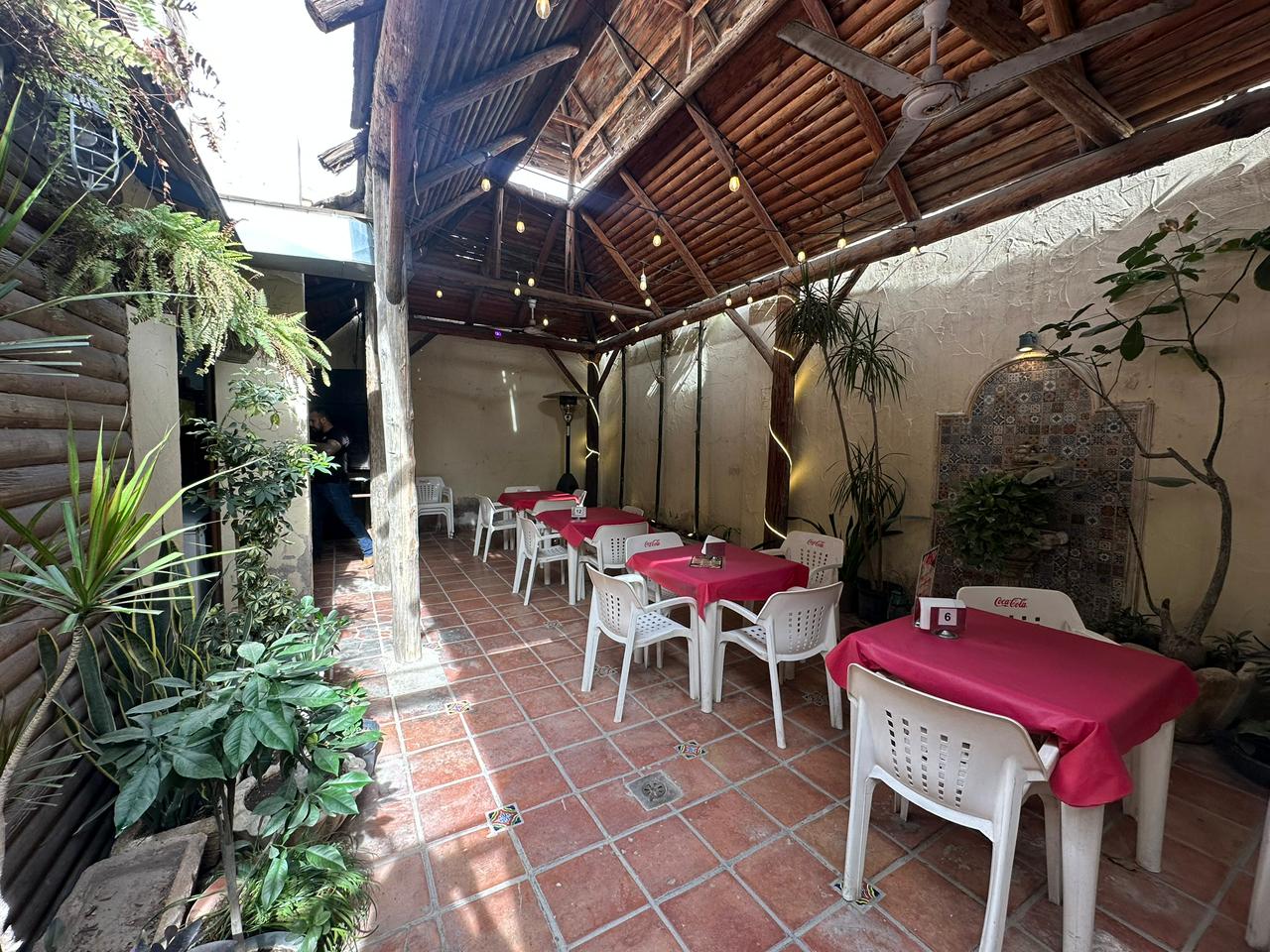 Renta de Local Comercial para Restaurant en Torreón Centro con Espacios Amplios