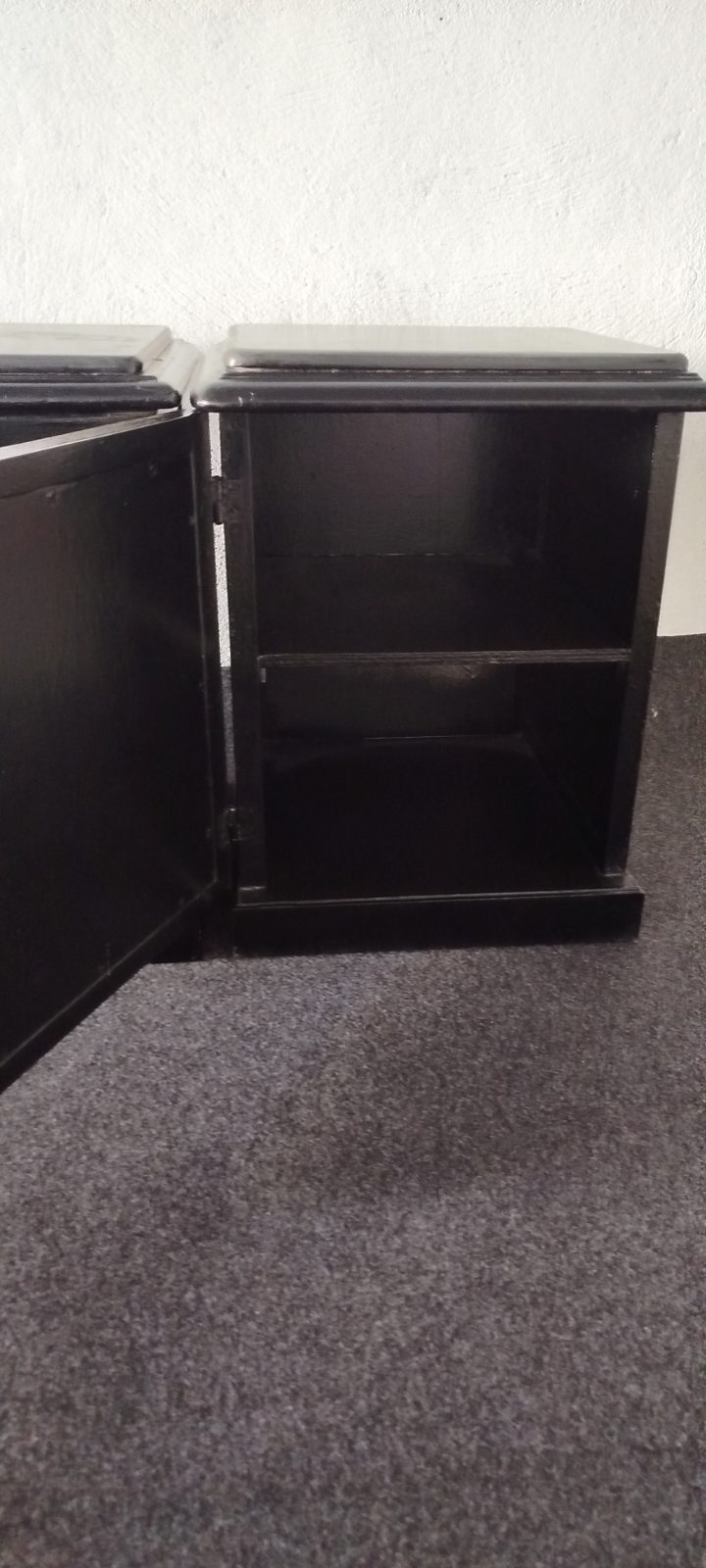 كوافوز، بواط دو نوي ، خزانة ./ coifeuse , boite de nuit , placard , Armoire 2