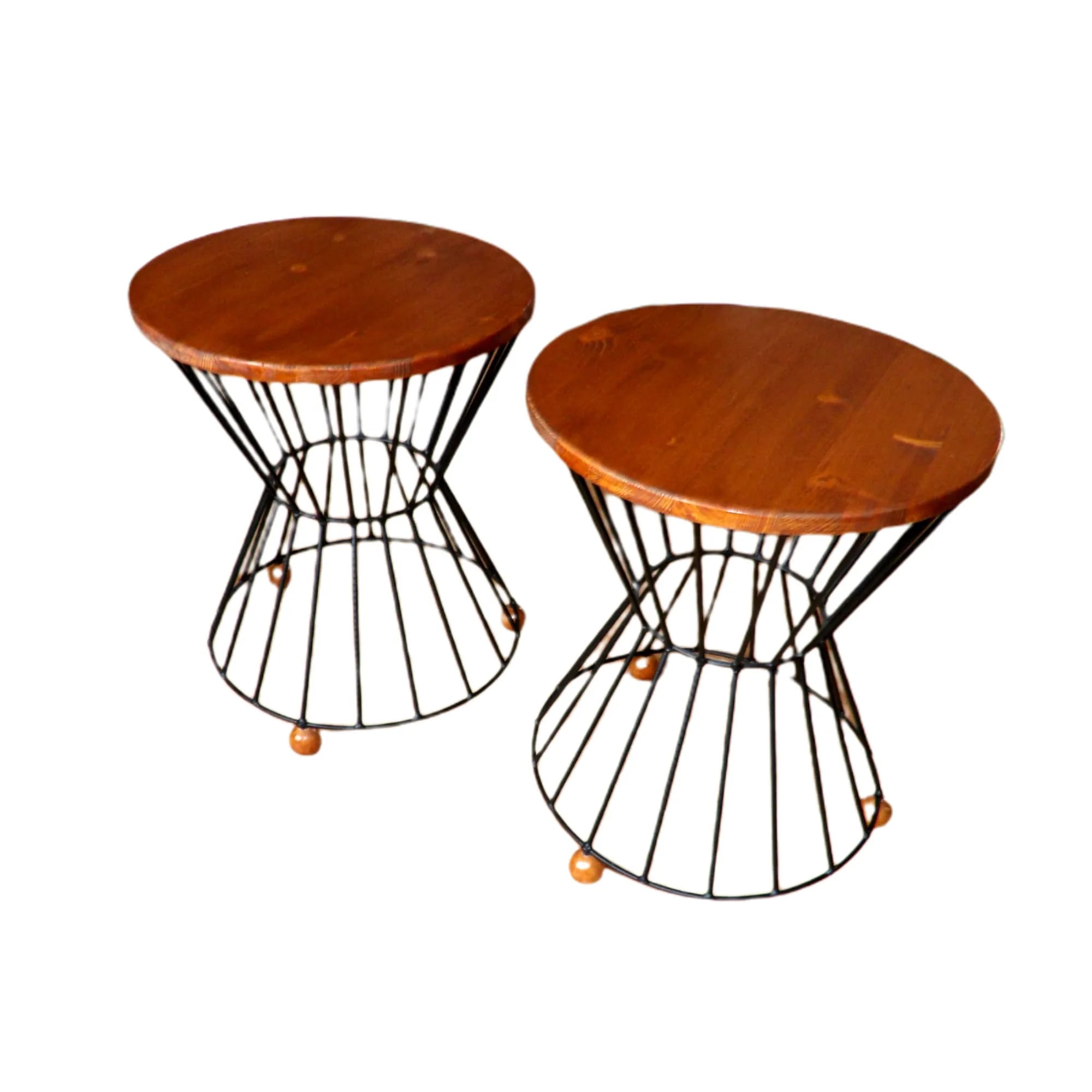 Set taburati din lemn. Set tabureti din lemn masiv pe suport metalic