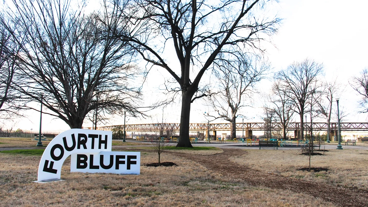 Fourth Bluff Park preview