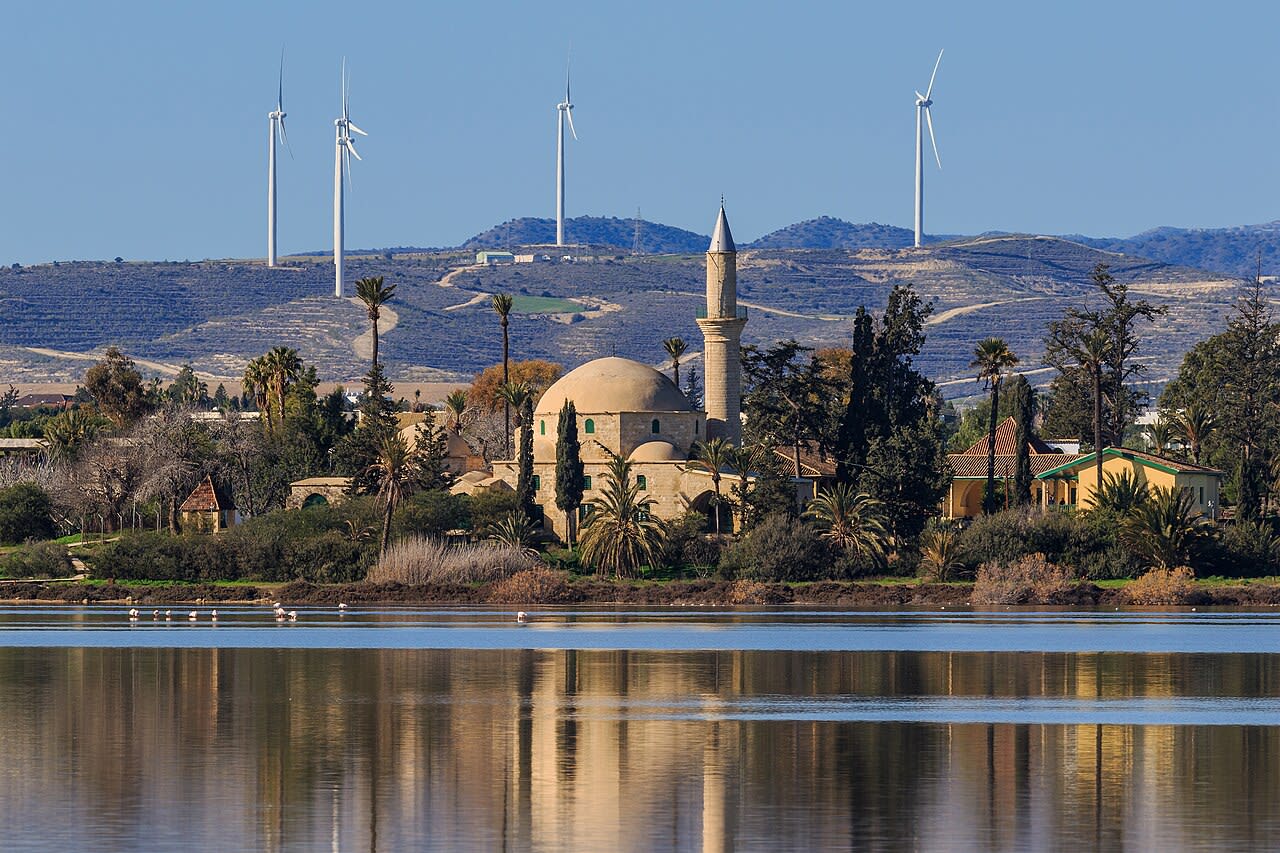 Hala Sultan Tekki - Islam sacred site