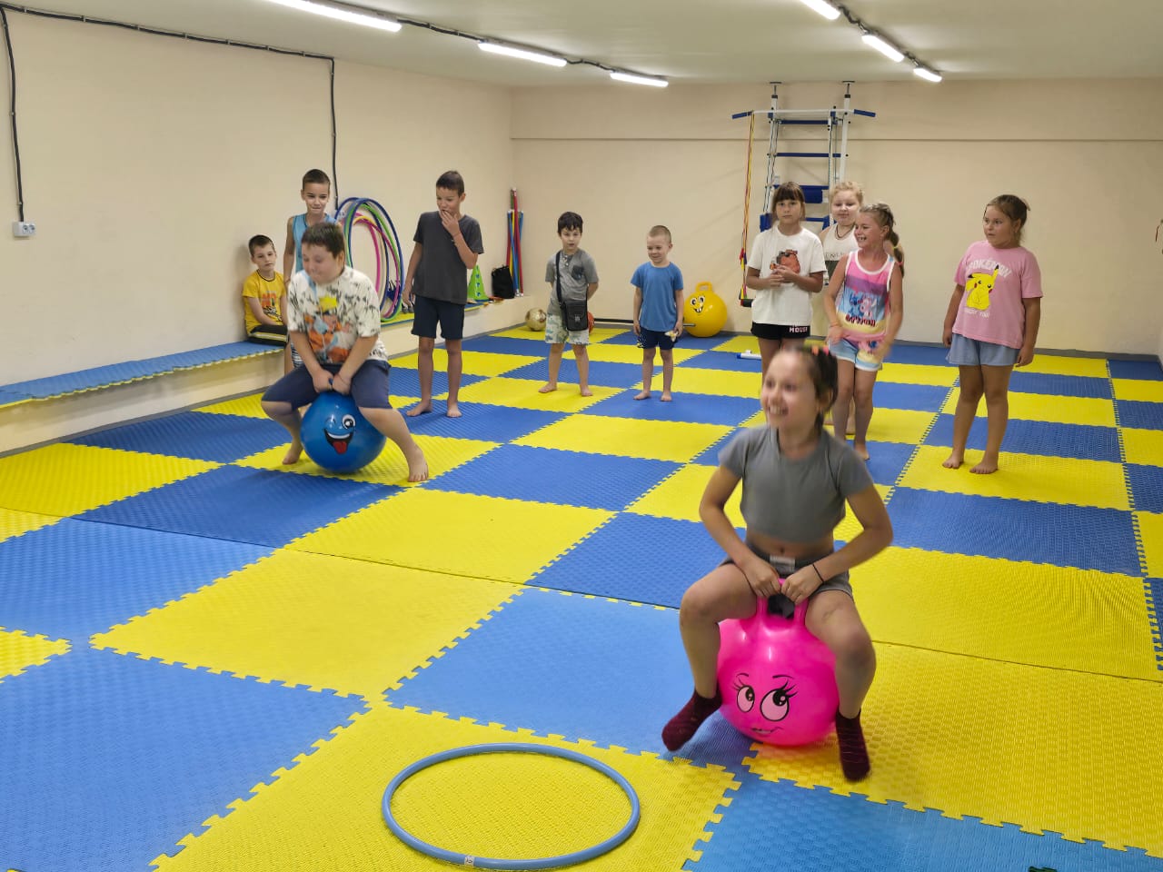 Sports equipment image 5