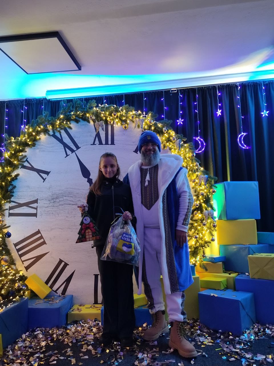 Holiday gifts image 4