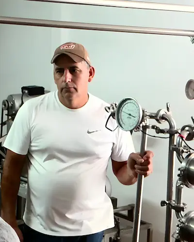 Bernardo Araya, Fundador y CEO de Lácteos El Torito