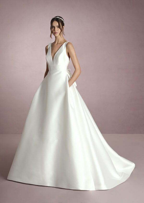How Much Does a Wedding Dress Cost in 2026? Real Prices, Budget Tips & What  NYC/NJ Brides Need to Know | Ira's Bridal Studio