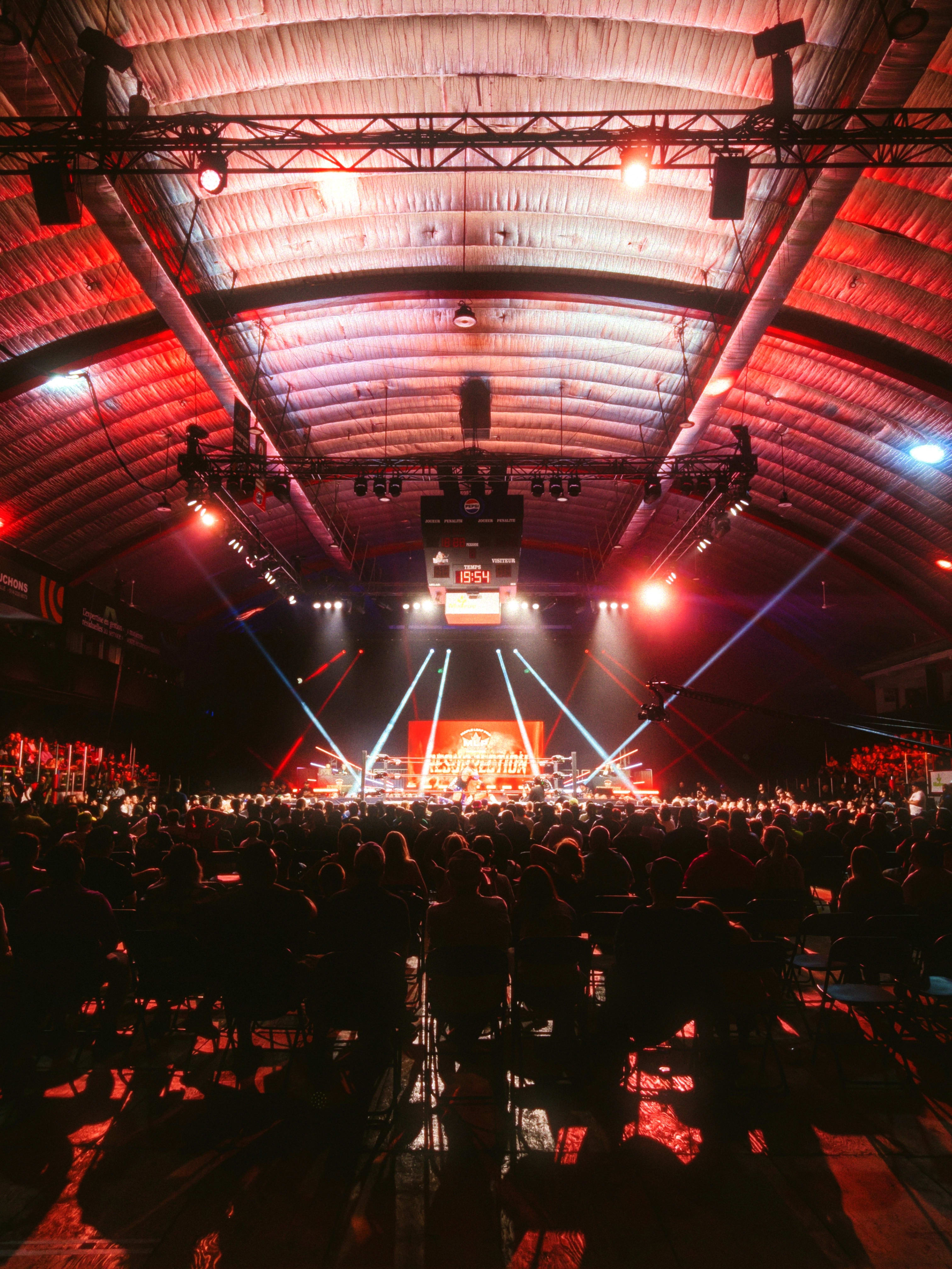 A packed house inside Colisée de Laval for a Maple Leaf Pro Wrestling show.