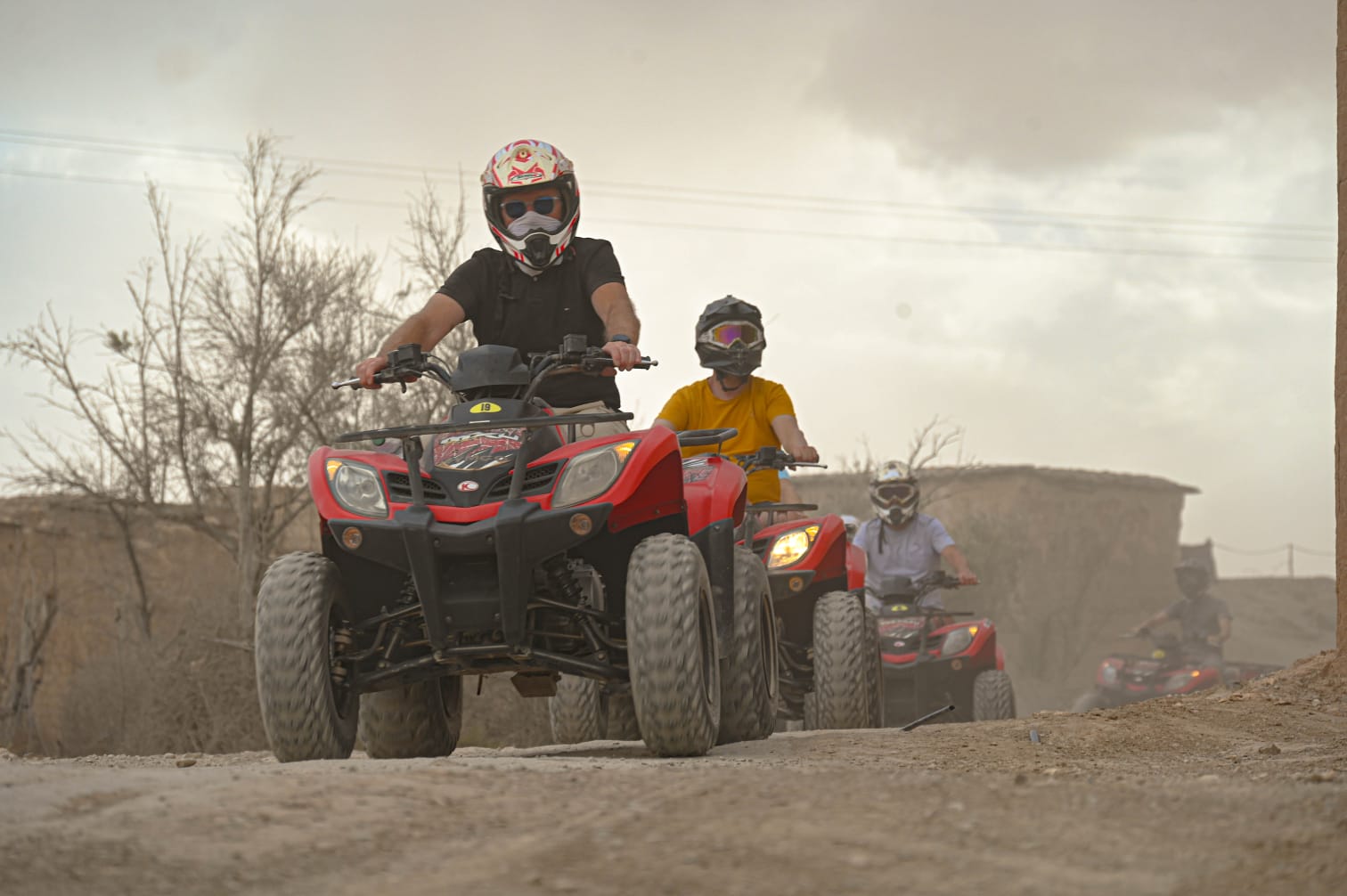 Paysage désertique lors d’une randonnée en quad