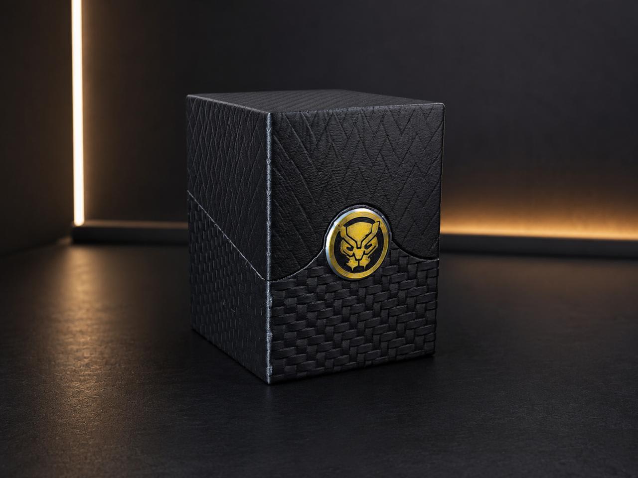 Deck Box Pantera — Edición Felino Dorado