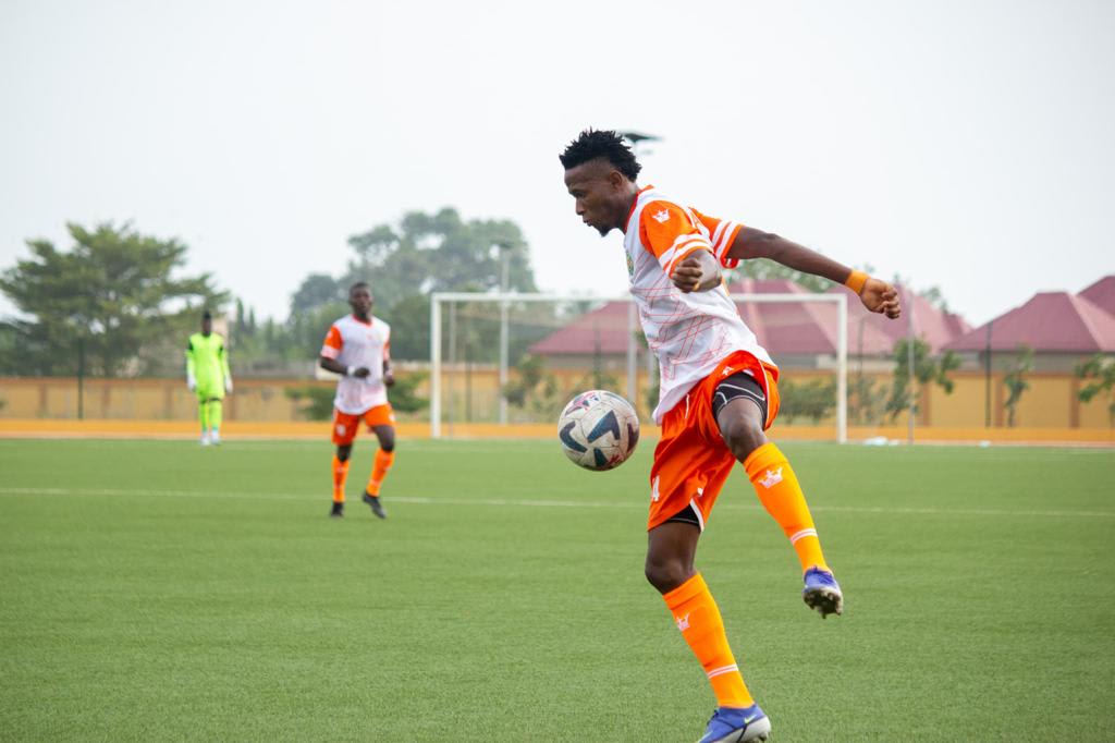 Uche Chinonso Martins - pcs 23