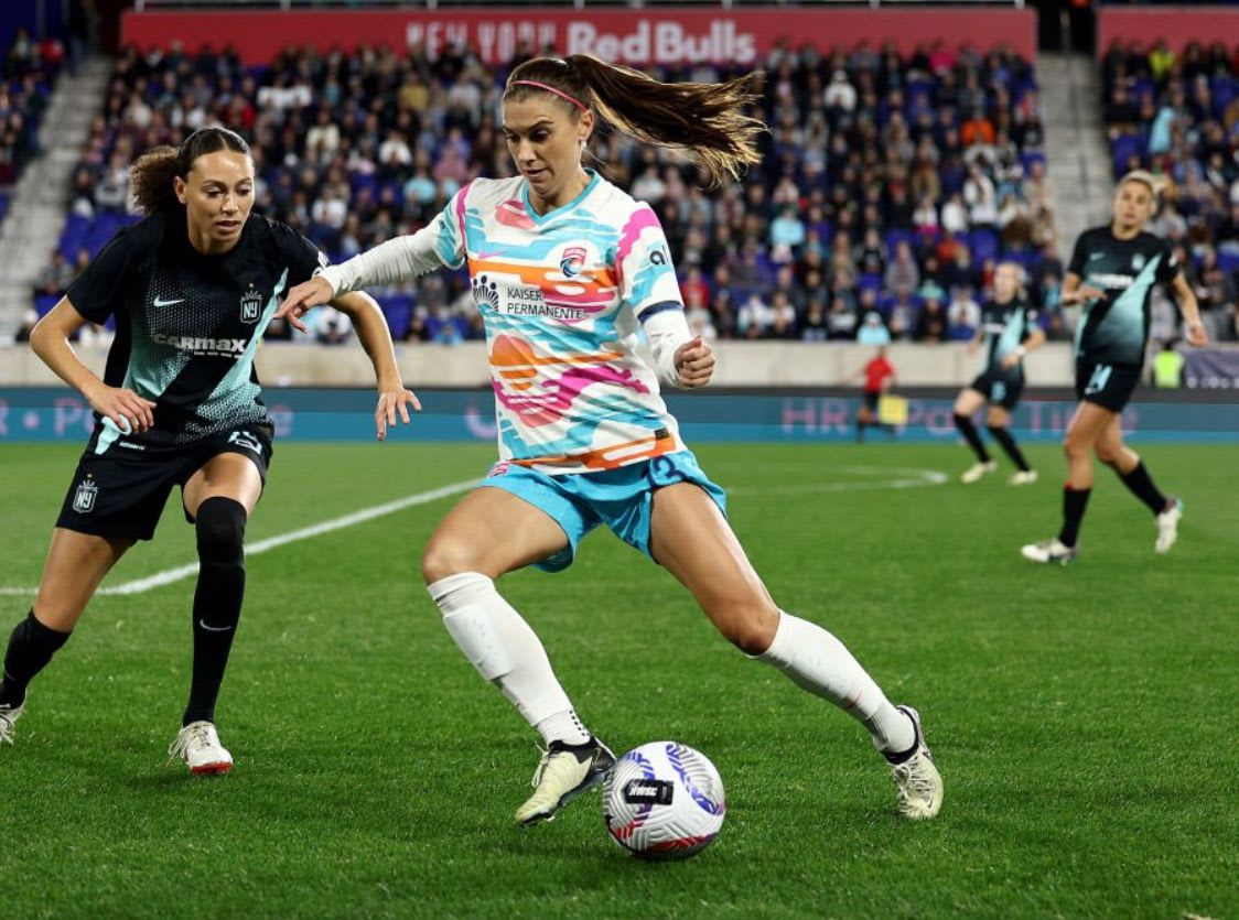 ABNASS Female Stars in Action 7