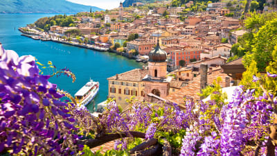 Gardasj�en og de omkringliggende sm�byene