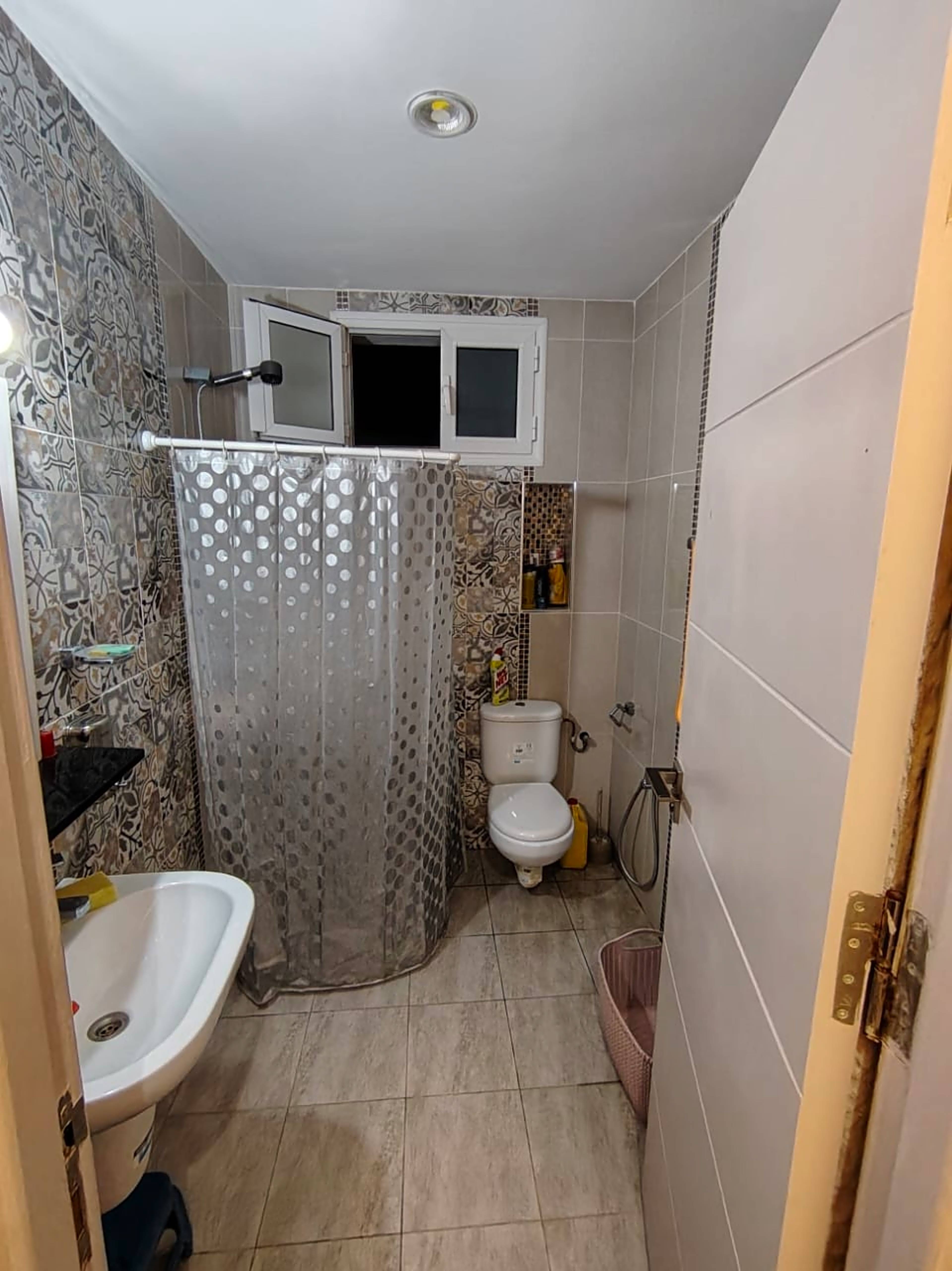 Maison S+3 Hammam El Ghezaz, à 1km de la plage 4