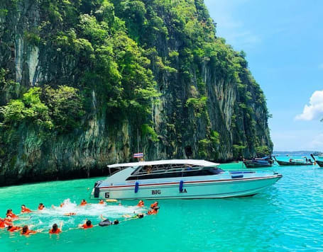 Phi Phi Island Tour from Phuket