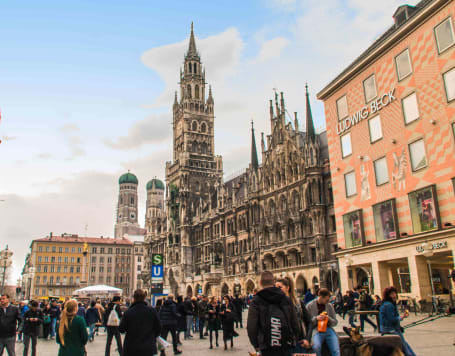 Marienplatz Square