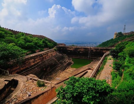 Nahargarh Water Walk - A 2-Hour Guided Heritage Tour in Jaipur