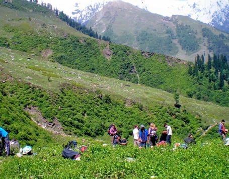 Beas Kund Trek in 2 Days