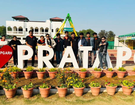 Pratapgarh Farms