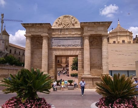 Puerta del Puente