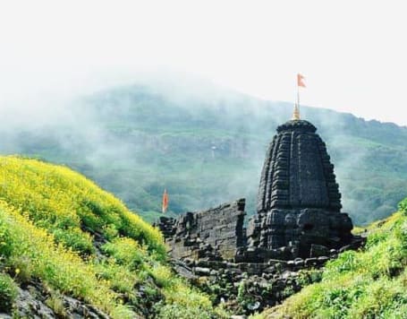 Handragad kokankada taramati trek camping