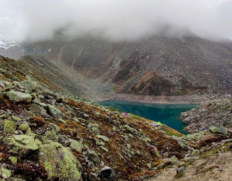 Satopanth lake trek