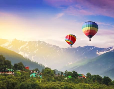 Hot Air Balloon Ride in Manali