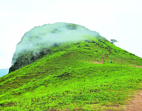 ettina bhuja trek