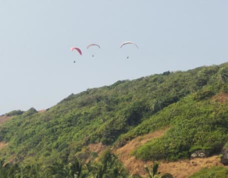 Arambol Paragliding Goa