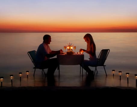 Candle Light Dinner In Goa at Calangute Beach