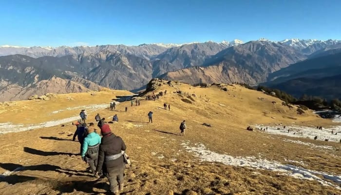kedarkantha trek package
