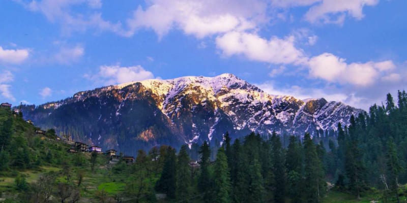 Best Time for Kheerganga Trekking