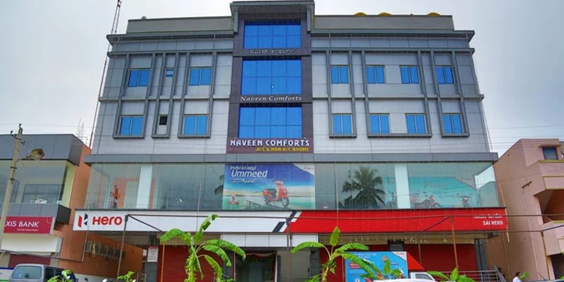 Naveen Comforts Resort