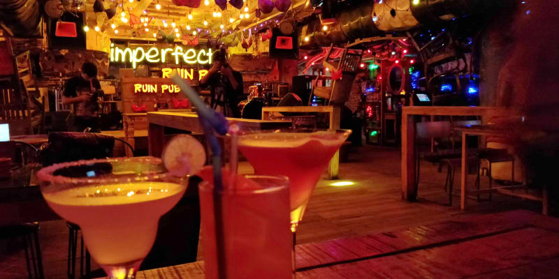 New Year’s Eve at Imperfecto Ruin Pub