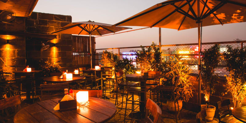 Downtown - Diners & Living Beer Cafe Sector 29, Gurgaon