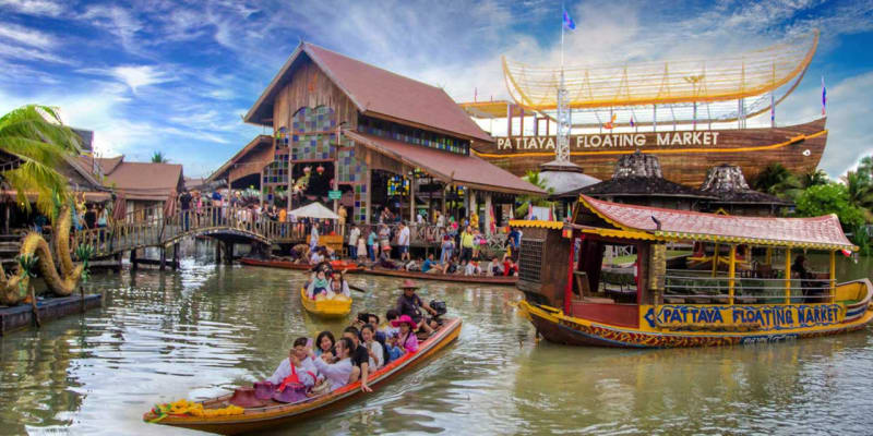 Pattaya Floating Market