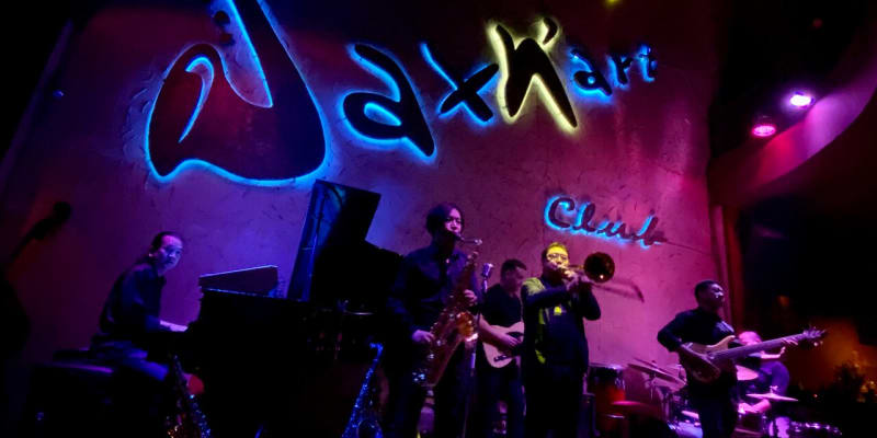 Sax N Art Jazz Club