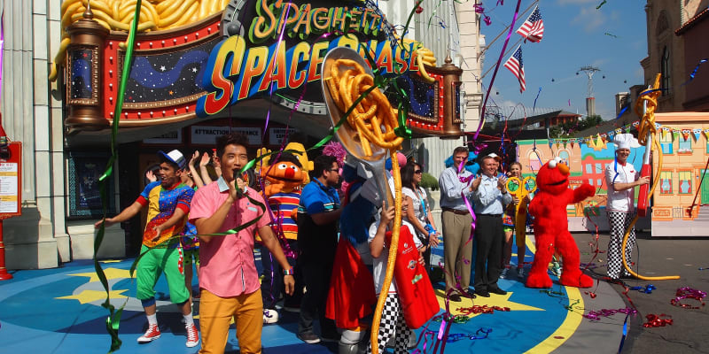 Sesame Street Spaghetti Space Chase