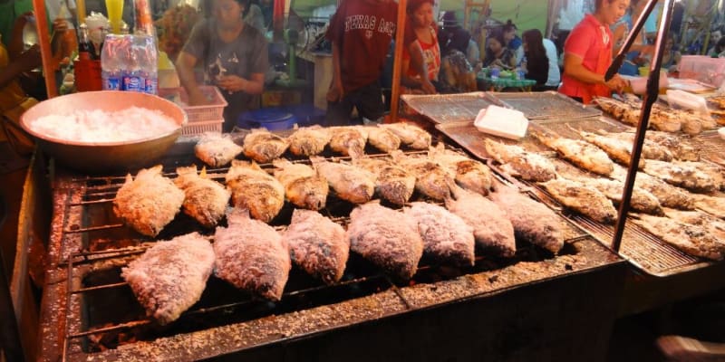 Thepprasit Night Market