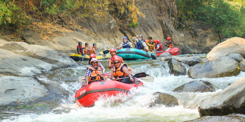 A Bumpy Whitewater Rafting on the Mae Taeng River